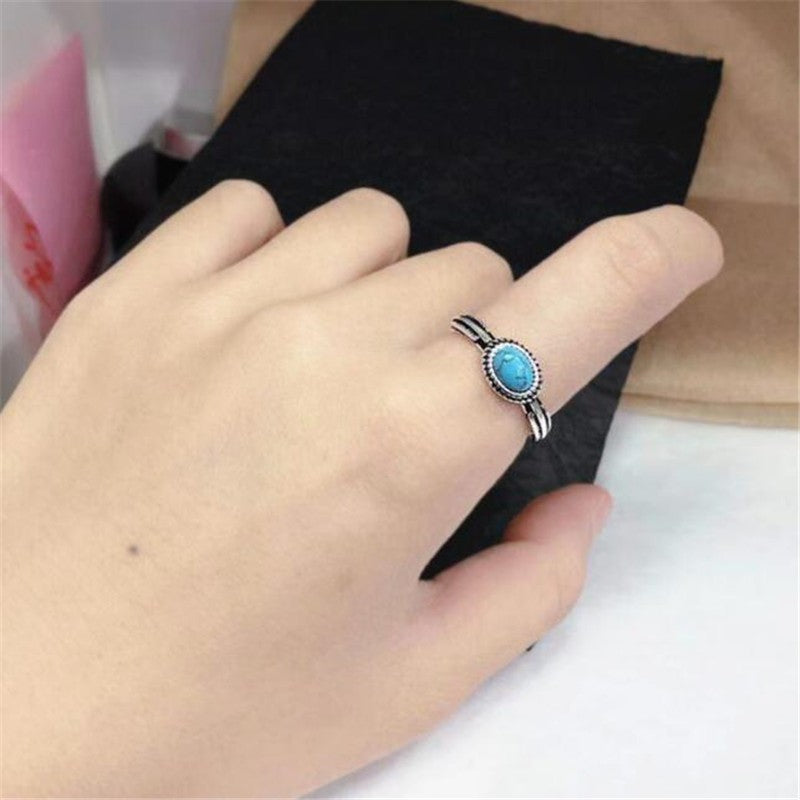 Retro Sterling Silberring mit türkisfarbenem Totem – literarischer ModestilRetro Sterling Silberring mit türkisfarbenem Totem – literarischer Modestil